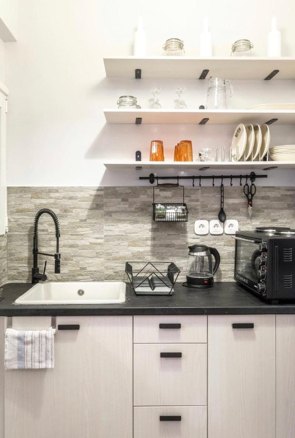 Luxuriously Central Studio In The Heart Of Athens Atenas Exterior foto
